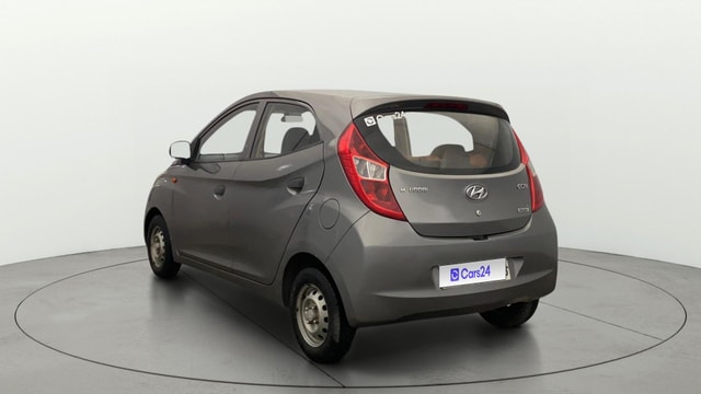View Hyundai EON Image 2 Used Hyundai EON Image 2