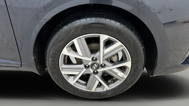View Hyundai Verna Image 44 Used Hyundai Verna Image 44