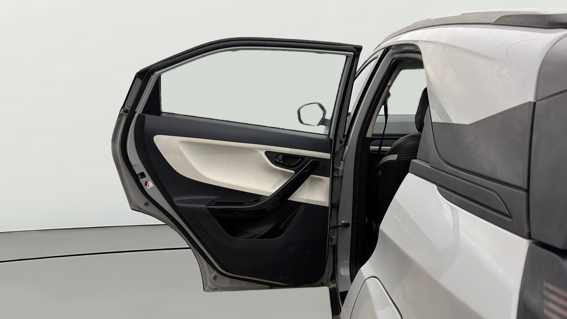 View 2026 Tata Nexon Revotron XE Image 22 Used 2026 Tata Nexon Revotron XE Image 22