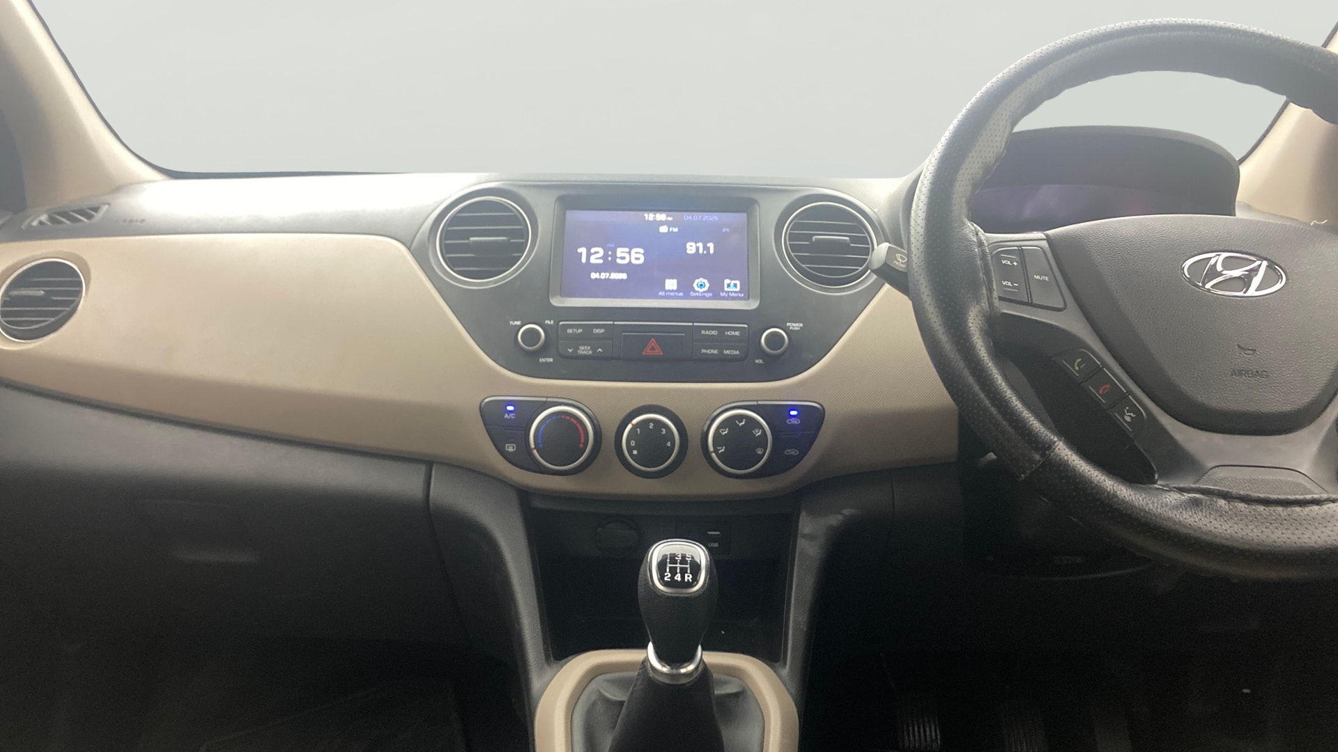 Used 2020 Hyundai Grand i10 Used 2020 Hyundai Grand i10