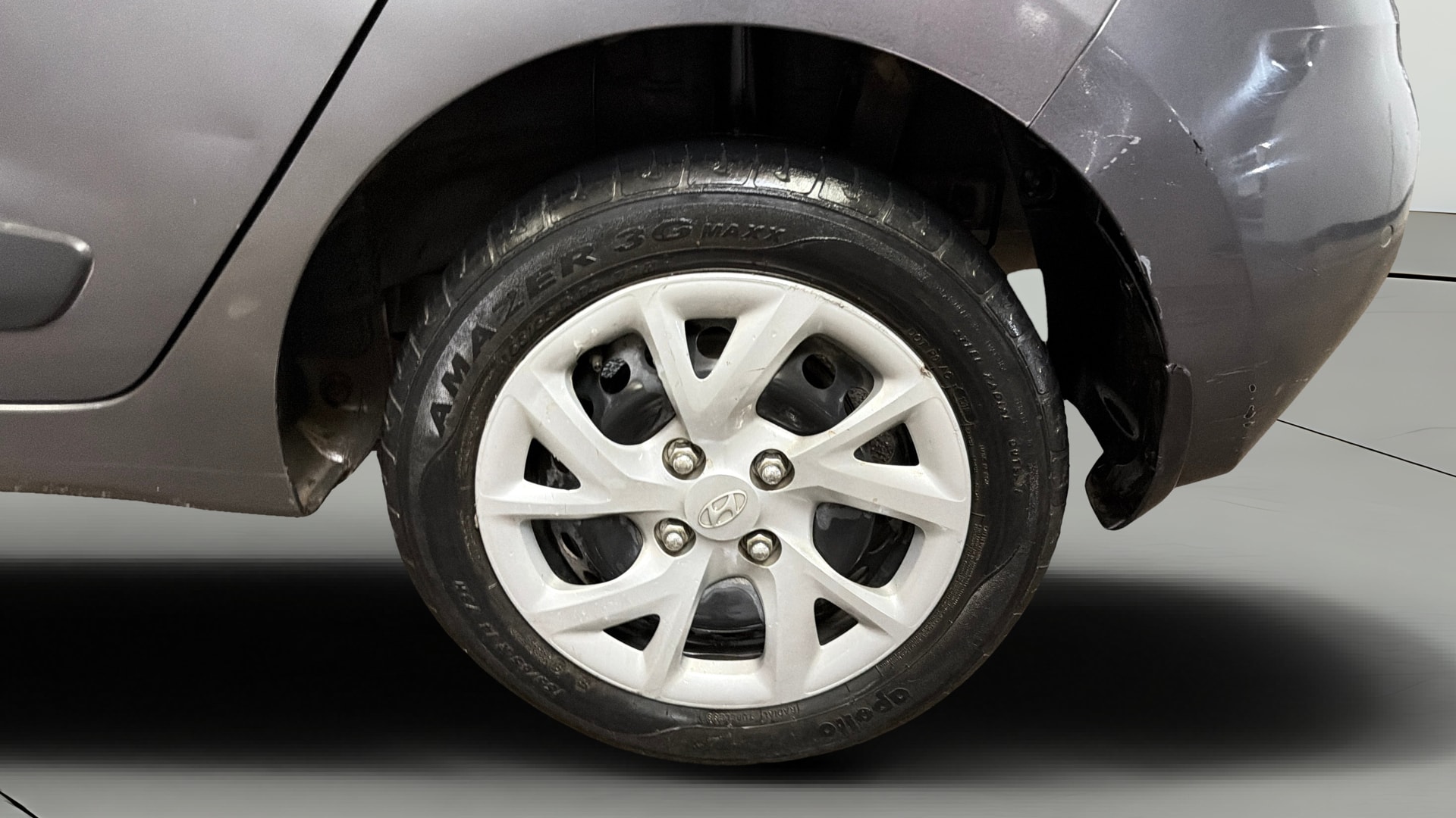 View 2019 Hyundai Grand i10 Sportz 1.2 Kappa Image 11 Used 2019 Hyundai Grand i10 Sportz 1.2 Kappa Image 11