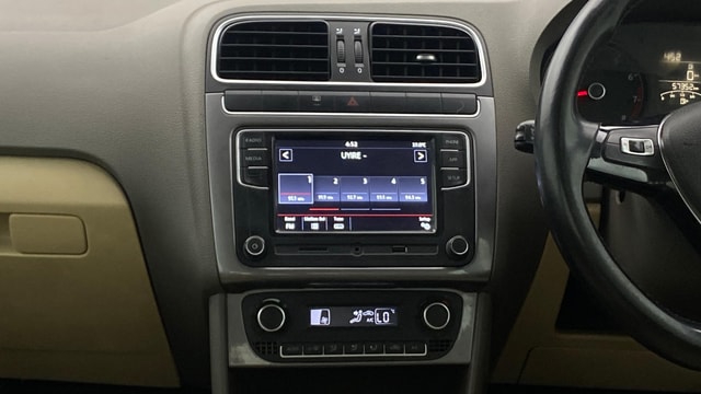 View Volkswagen Vento Image 17 Used Volkswagen Vento Image 17