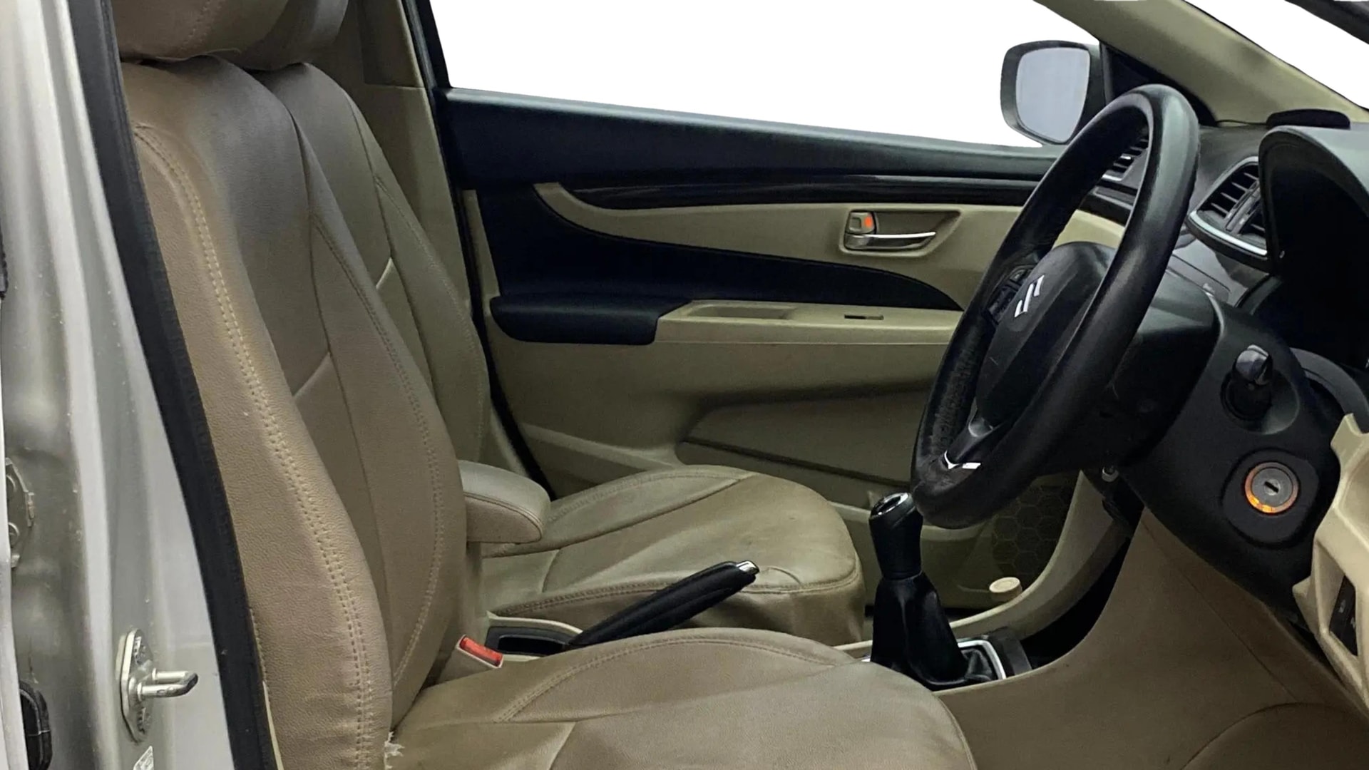 View 2017 Maruti Suzuki 1000 Base Variant Image 25 Used 2017 Maruti Suzuki 1000 Base Variant Image 25