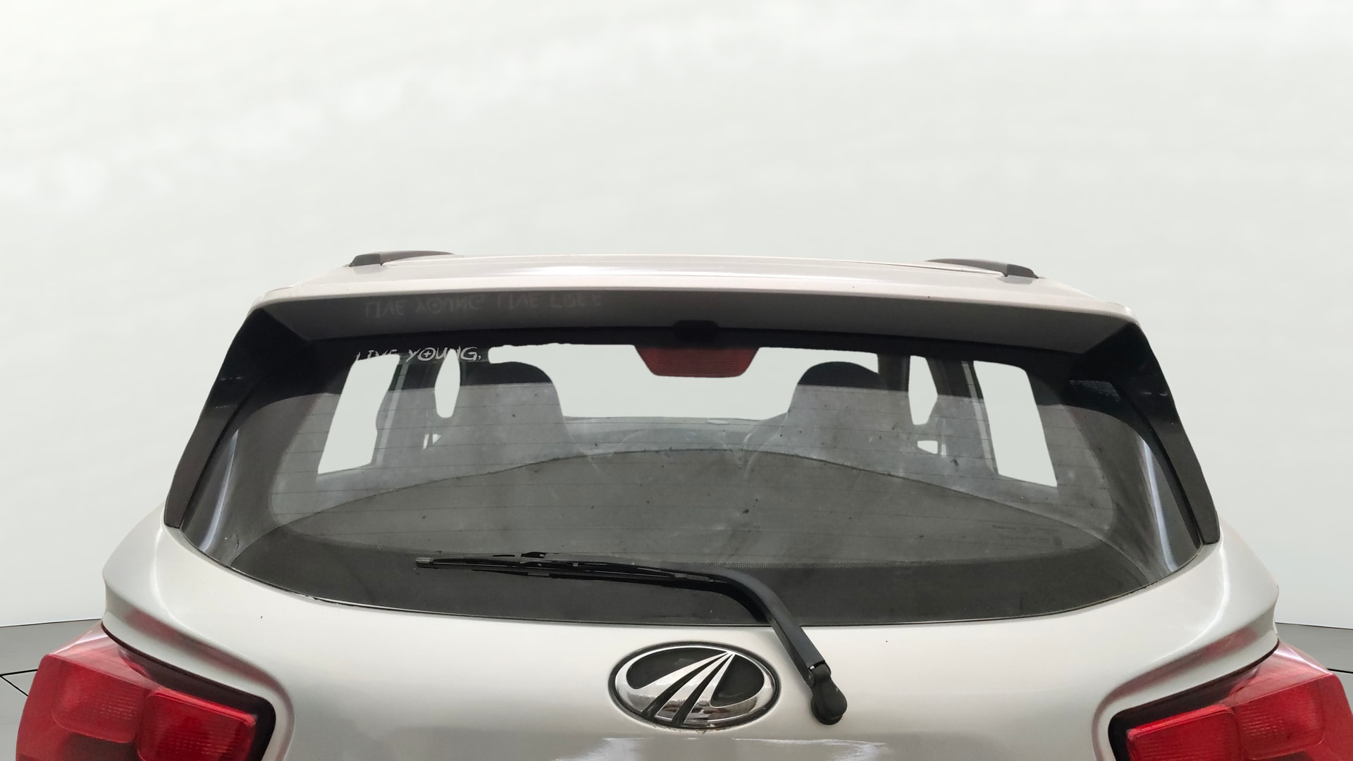 Used 2017 Mahindra KUV100 Used 2017 Mahindra KUV100