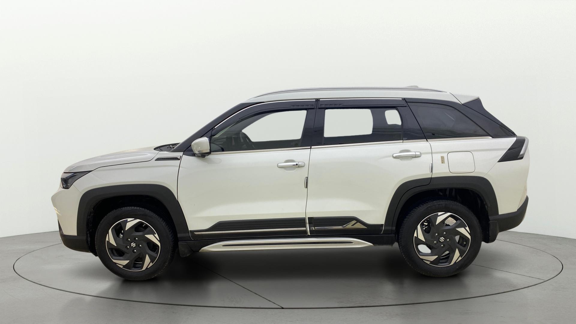 View 2025 Maruti Suzuki 1000 Base Variant Image 6 Used 2025 Maruti Suzuki 1000 Base Variant Image 6