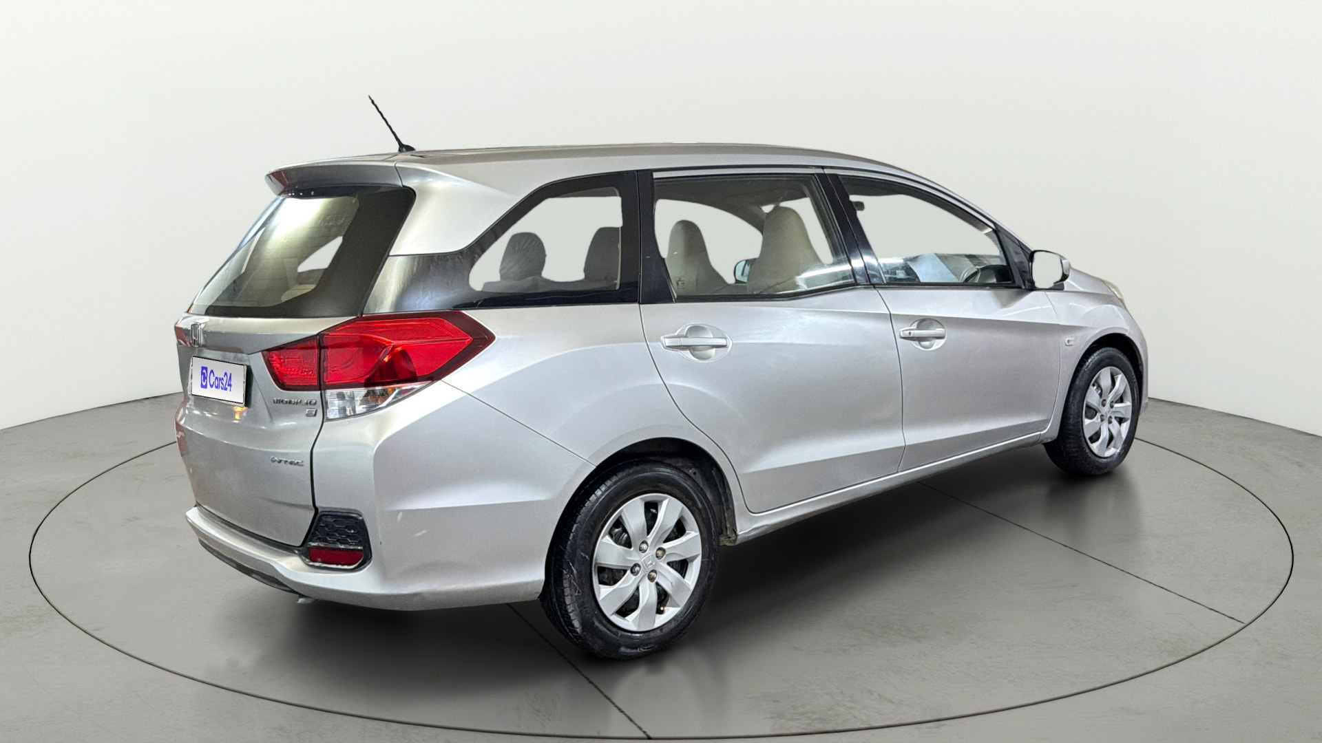 View 2015 Honda Mobilio E Diesel Image 42 Used 2015 Honda Mobilio E Diesel Image 42