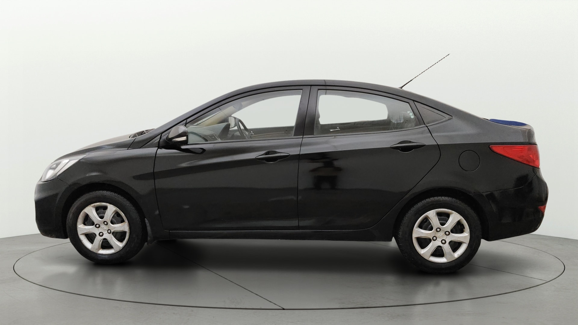 Used 2013 Hyundai Fluidic Verna Used 2013 Hyundai Fluidic Verna