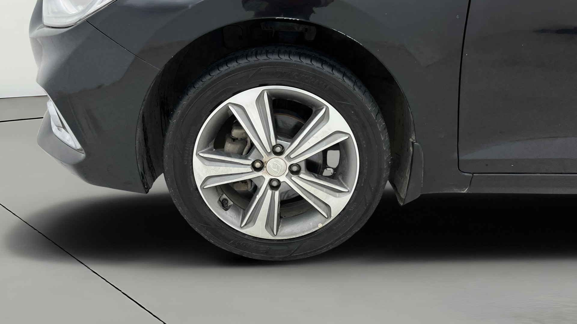 View 2019 Hyundai Verna 1.6 VTVT SX (O) Image 35 Used 2019 Hyundai Verna 1.6 VTVT SX (O) Image 35