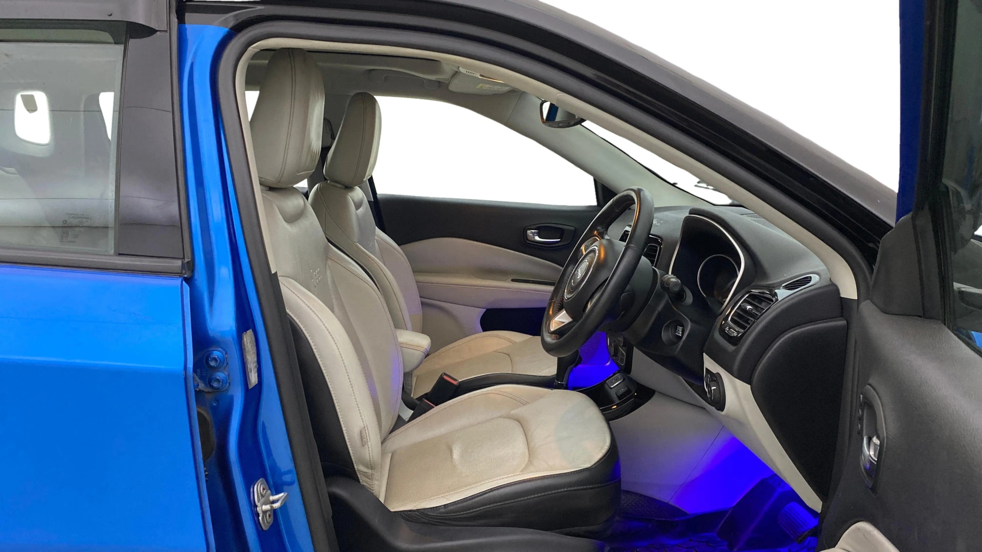 View 2018 Jeep Compass Limited Plus AT Image 27 Used 2018 Jeep Compass Limited Plus AT Image 27