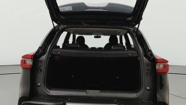 View Nissan Magnite Image 40 Used Nissan Magnite Image 40