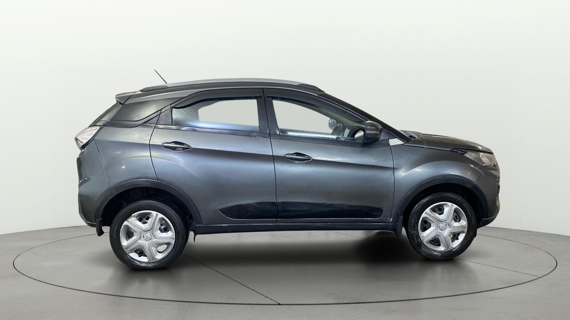 View 2022 Tata Nexon Revotron XE Image 25 Used 2022 Tata Nexon Revotron XE Image 25