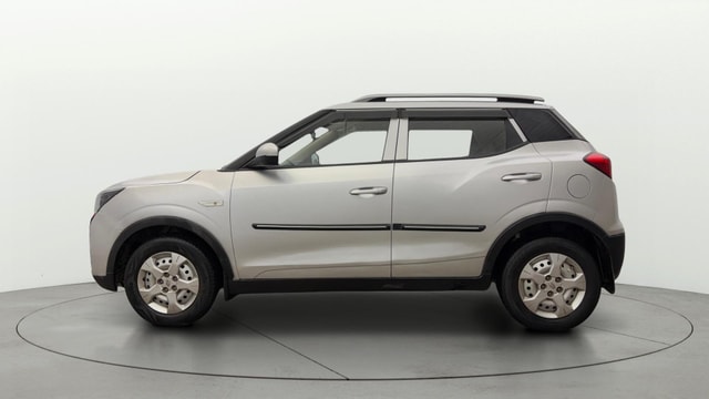View Mahindra XUV300 Image 5 Used Mahindra XUV300 Image 5