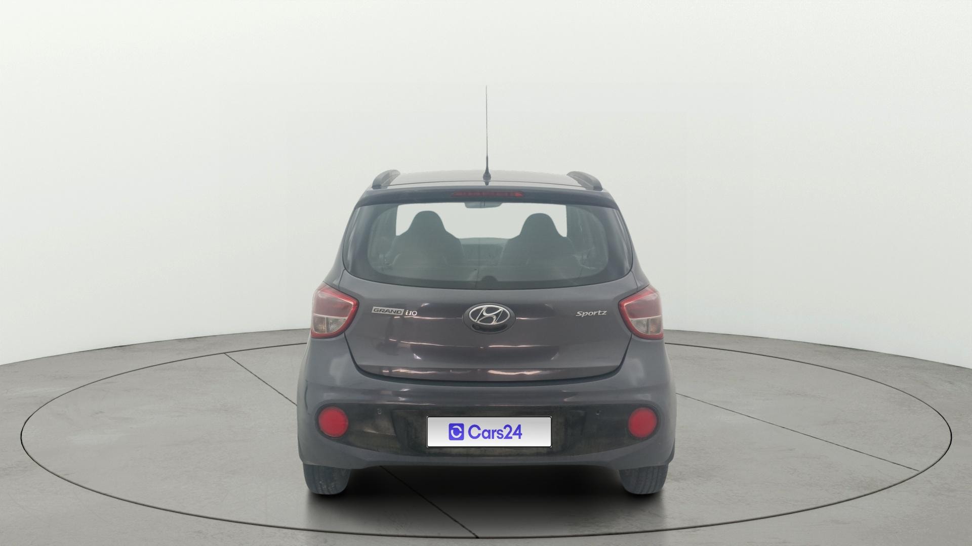 View 2018 Hyundai Grand i10 1.2 Sportz AT Petrol Image 41 Used 2018 Hyundai Grand i10 1.2 Sportz AT Petrol Image 41