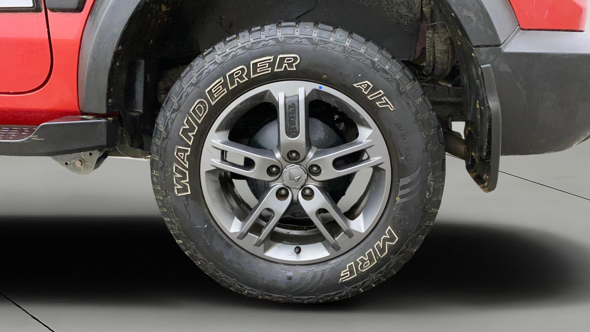 View 2023 Mahindra Thar AX Standard Manual Soft Top 6 Seater Image 11 Used 2023 Mahindra Thar AX Standard Manual Soft Top 6 Seater Image 11