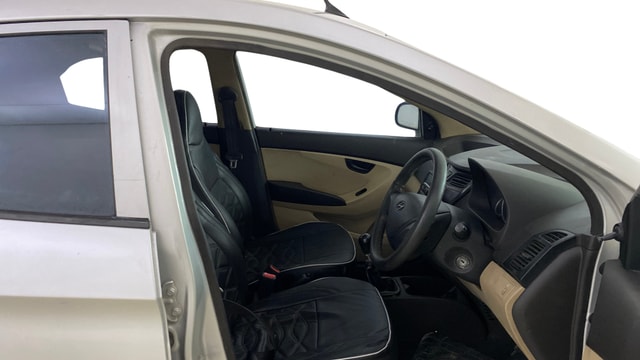 View Hyundai EON Image 25 Used Hyundai EON Image 25