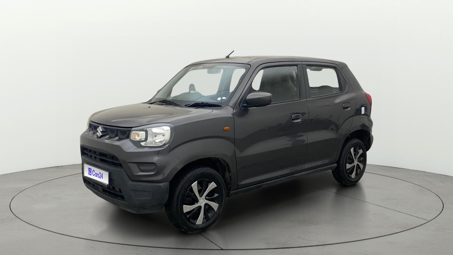 View 2021 Maruti Suzuki 1000 Base Variant Image 34 Used 2021 Maruti Suzuki 1000 Base Variant Image 34