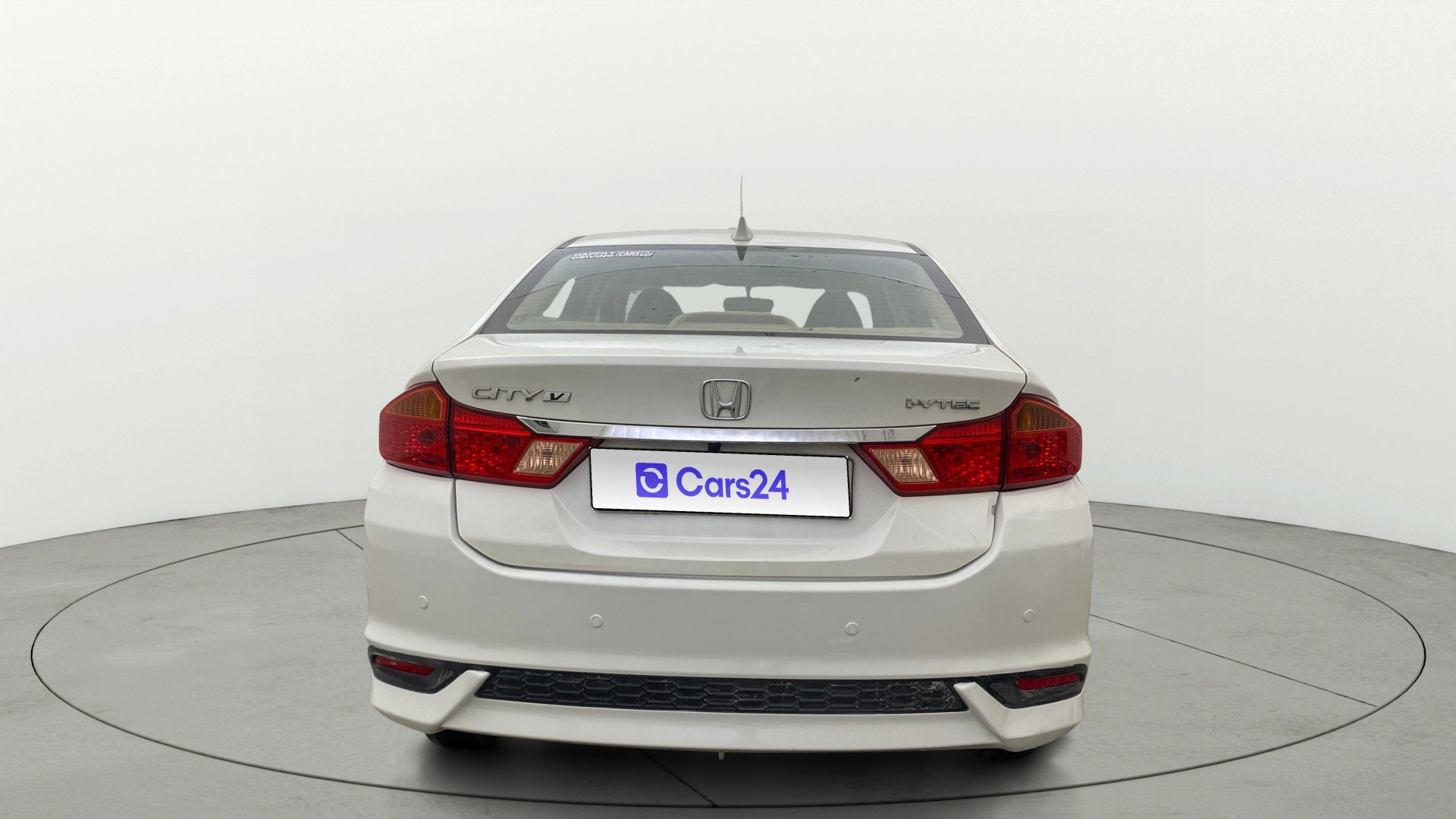 View 2017 Honda City ZX MT Diesel Anniversary Edition Image 41 Used 2017 Honda City ZX MT Diesel Anniversary Edition Image 41