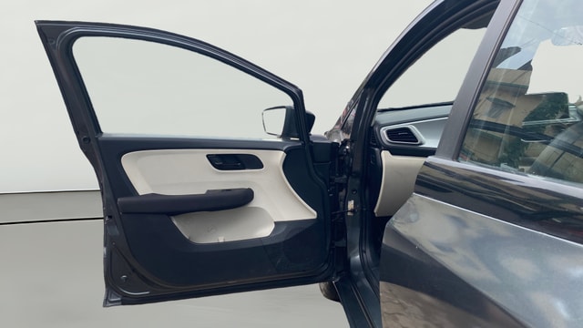 View Tata Altroz Image 30 Used Tata Altroz Image 30