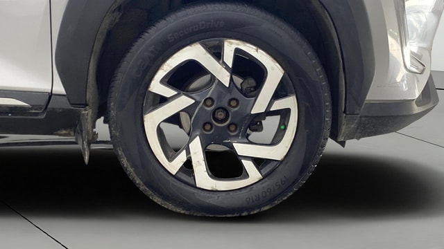 View Nissan Magnite Image 43 Used Nissan Magnite Image 43