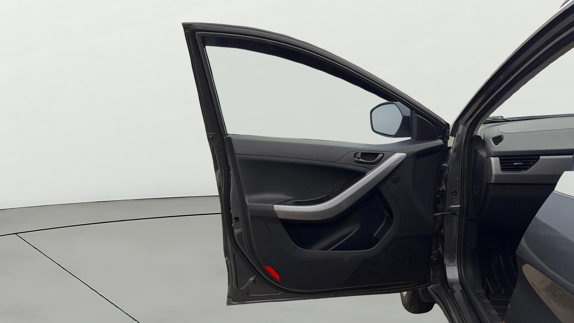 View 2023 Tata Nexon Revotron XE Image 31 Used 2023 Tata Nexon Revotron XE Image 31
