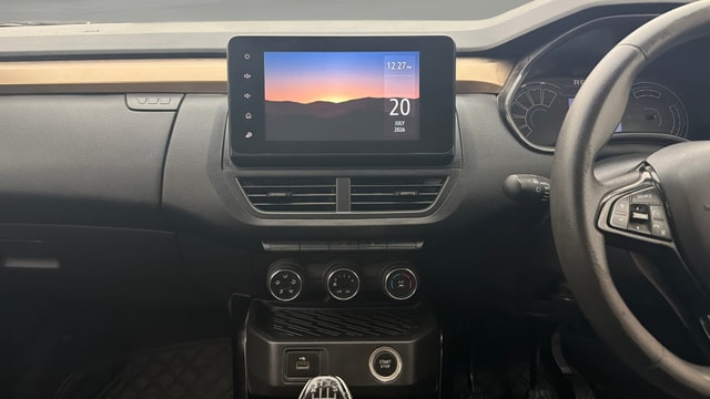 View Renault Kiger Image 17 Used Renault Kiger Image 17
