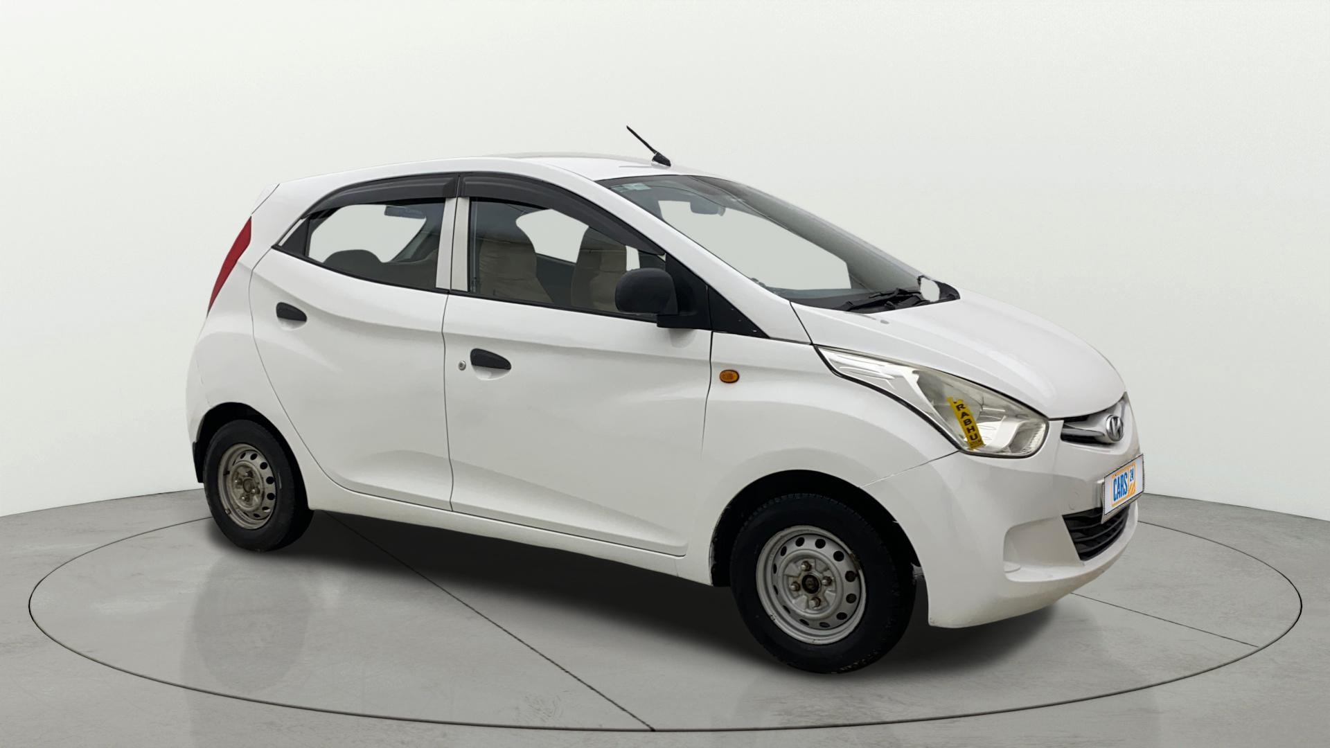 View 2016 Hyundai EON Era Plus Image 13 Used 2016 Hyundai EON Era Plus Image 13