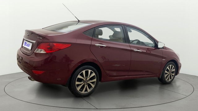 View Hyundai Fluidic Verna Image 44 Used Hyundai Fluidic Verna Image 44