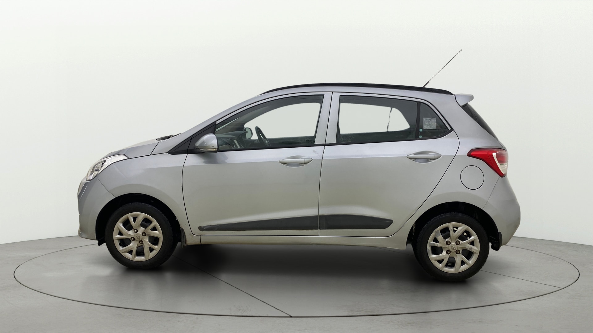 View 2019 Hyundai Grand i10 Sportz 1.2 Kappa Image 5 Used 2019 Hyundai Grand i10 Sportz 1.2 Kappa Image 5