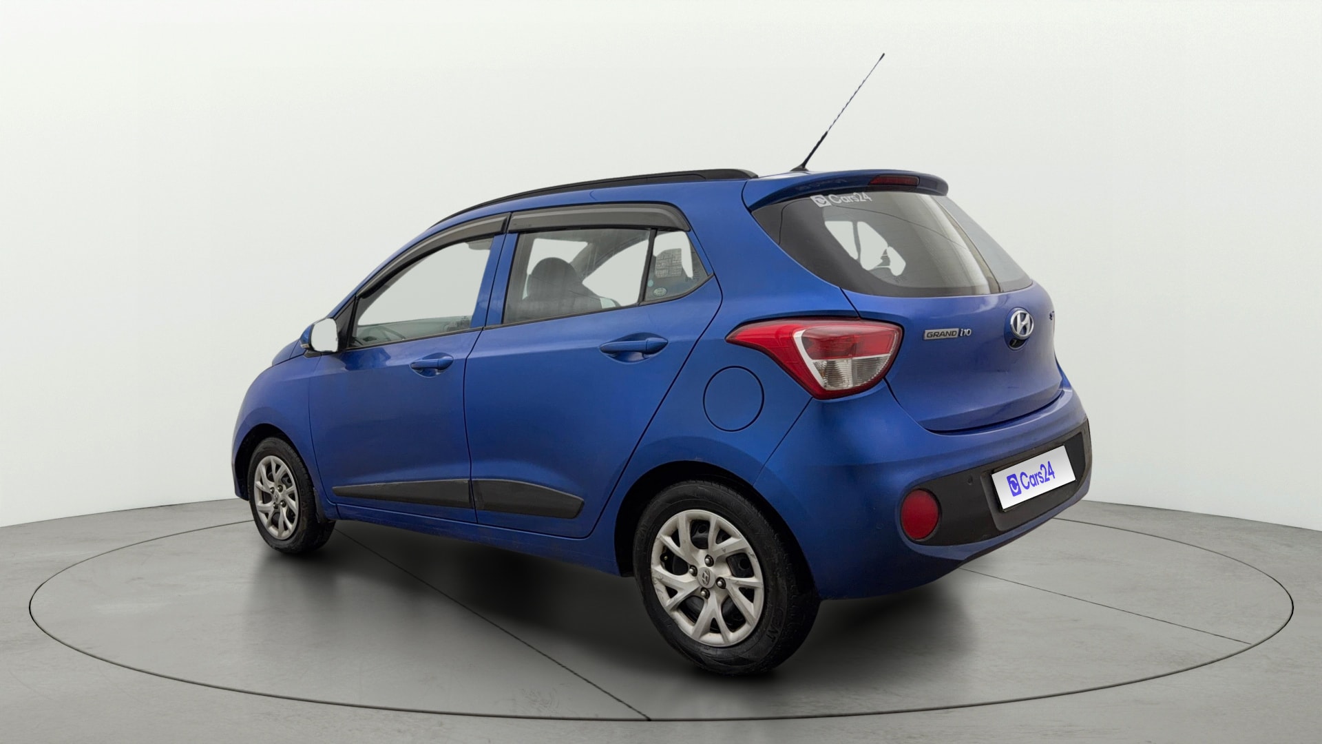 View 2018 Hyundai Grand i10 Sportz 1.2 Kappa Image 2 Used 2018 Hyundai Grand i10 Sportz 1.2 Kappa Image 2