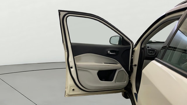View Jeep Compass Image 38 Used Jeep Compass Image 38