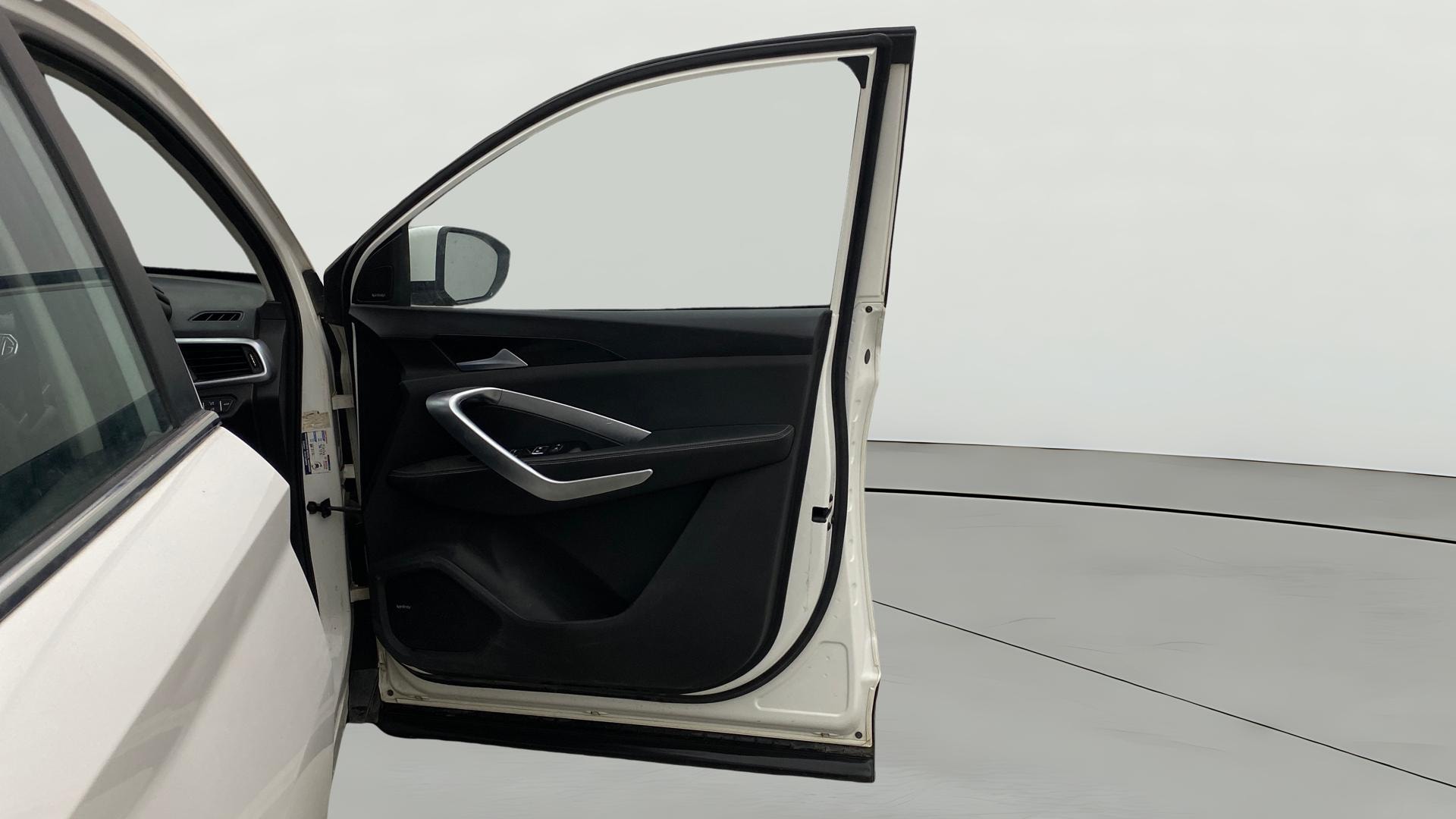 View 2020 MG Hector Sharp Diesel Image 47 Used 2020 MG Hector Sharp Diesel Image 47