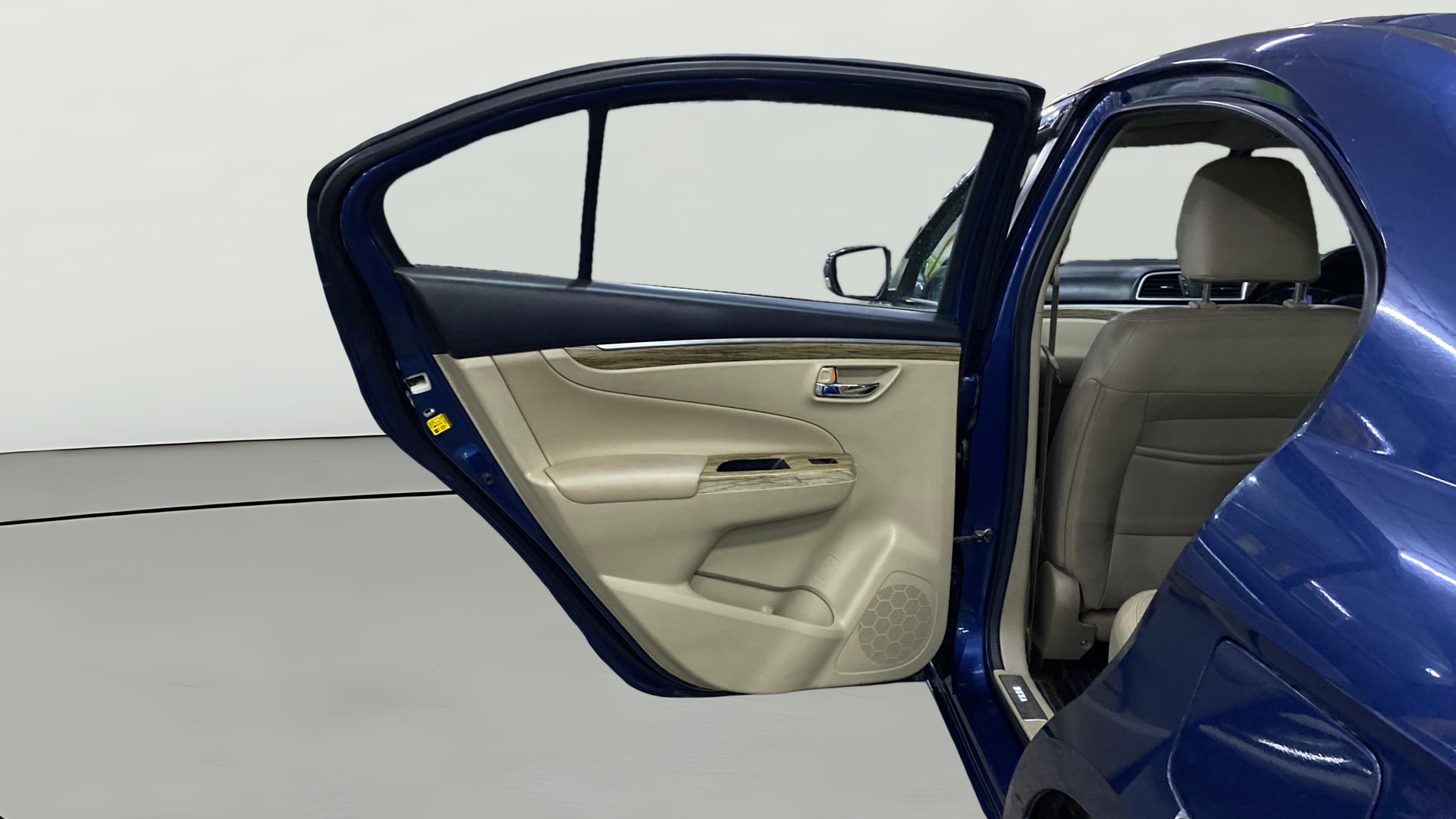 View 2021 Maruti Suzuki 1000 Base Variant Image 15 Used 2021 Maruti Suzuki 1000 Base Variant Image 15