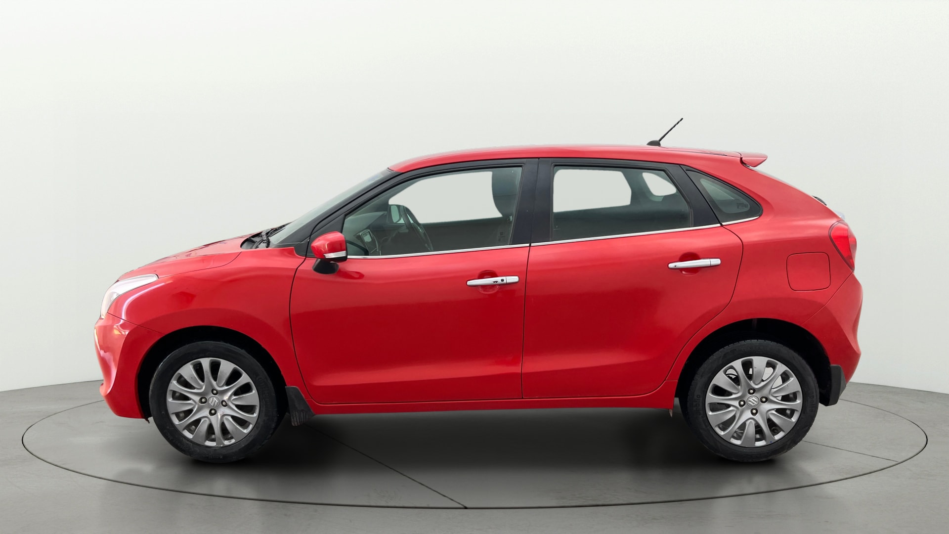 View 2018 Maruti Suzuki 1000 Base Variant Image 5 Used 2018 Maruti Suzuki 1000 Base Variant Image 5