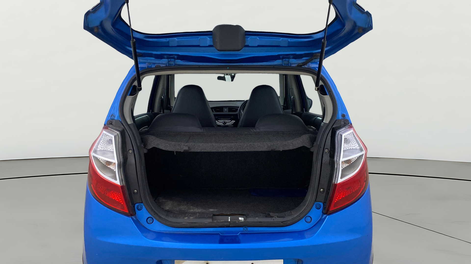 View 2016 Maruti Suzuki Alto K10 LX Image 36 Used 2016 Maruti Suzuki Alto K10 LX Image 36