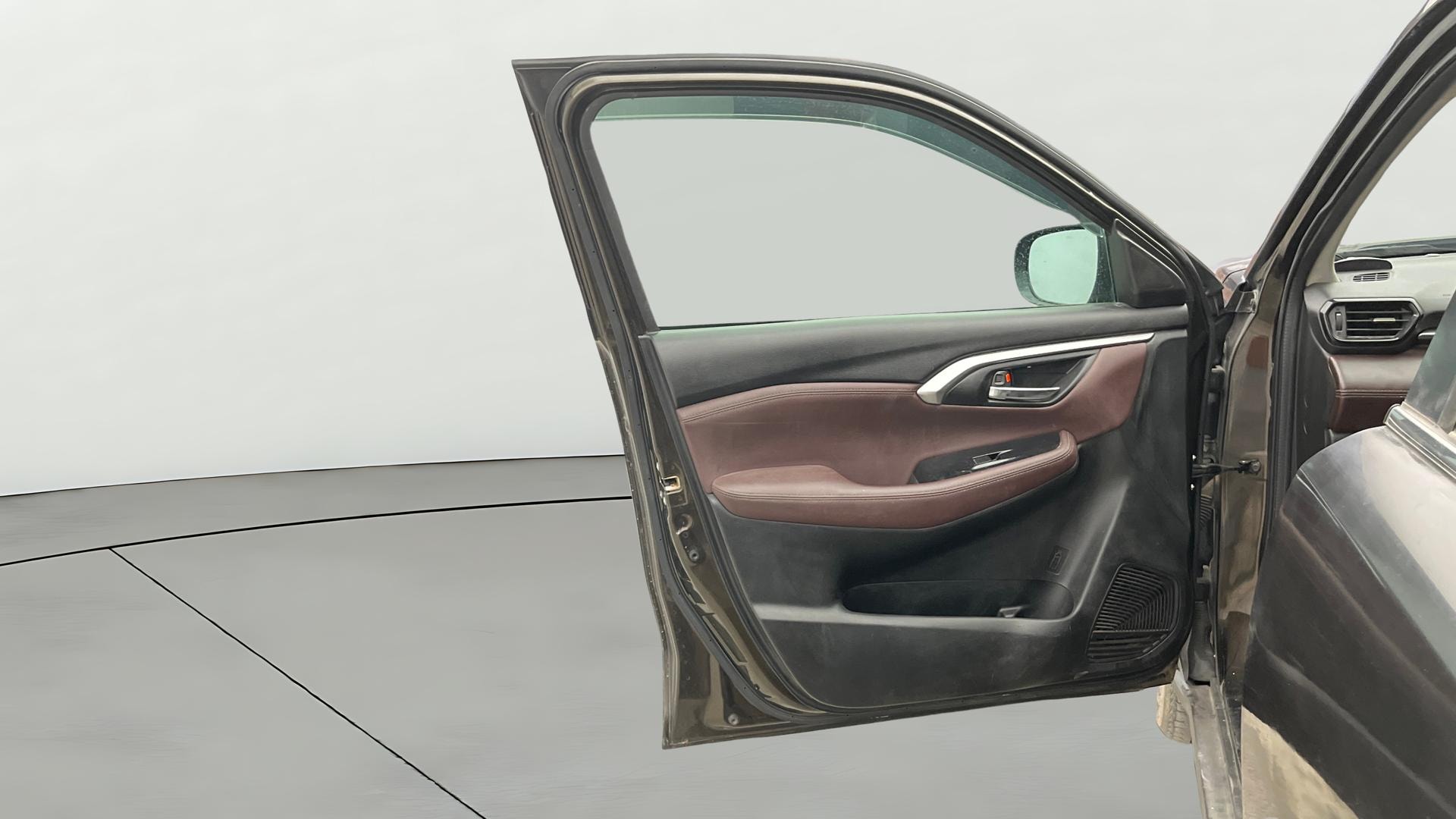 View 2022 Maruti Suzuki 1000 Base Variant Image 39 Used 2022 Maruti Suzuki 1000 Base Variant Image 39
