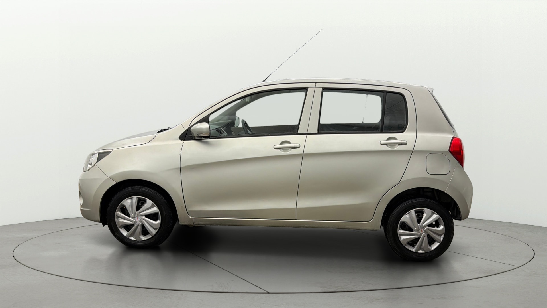 Used 2016 Maruti Suzuki 1000 Used 2016 Maruti Suzuki 1000