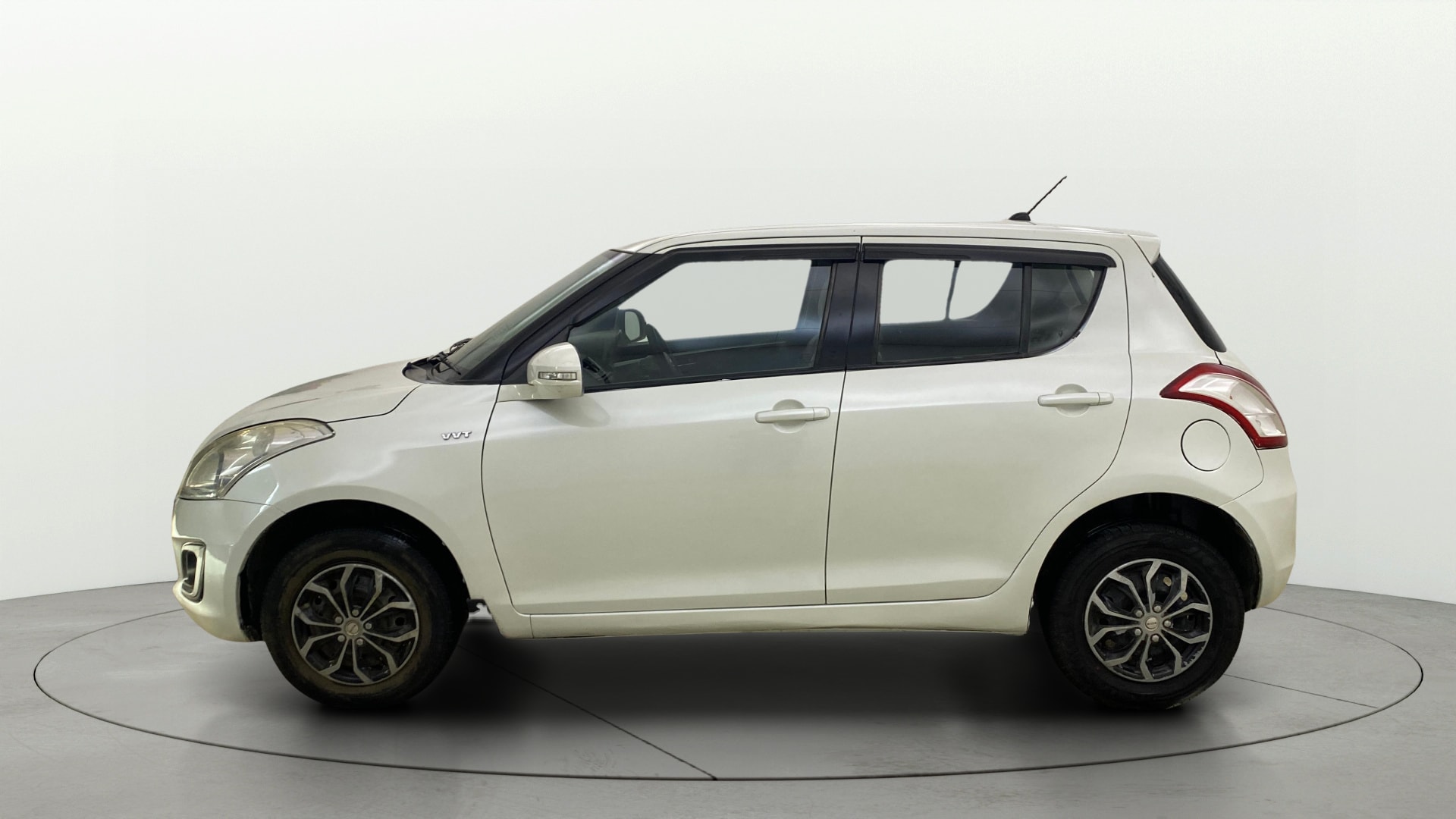 View 2015 Maruti Suzuki 1000 Base Variant Image 5 Used 2015 Maruti Suzuki 1000 Base Variant Image 5