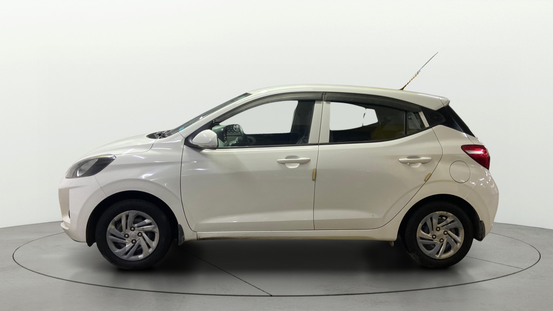 View 2021 Hyundai Grand i10 Nios Magna Petrol AMT Image 5 Used 2021 Hyundai Grand i10 Nios Magna Petrol AMT Image 5