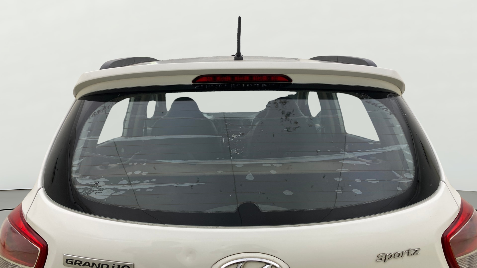 View 2019 Hyundai Grand i10 Sportz 1.2 Kappa Image 4 Used 2019 Hyundai Grand i10 Sportz 1.2 Kappa Image 4