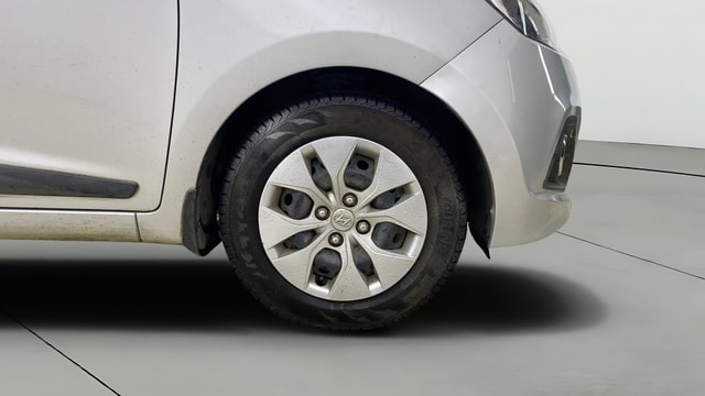 View Hyundai Xcent Image 39 Used Hyundai Xcent Image 39