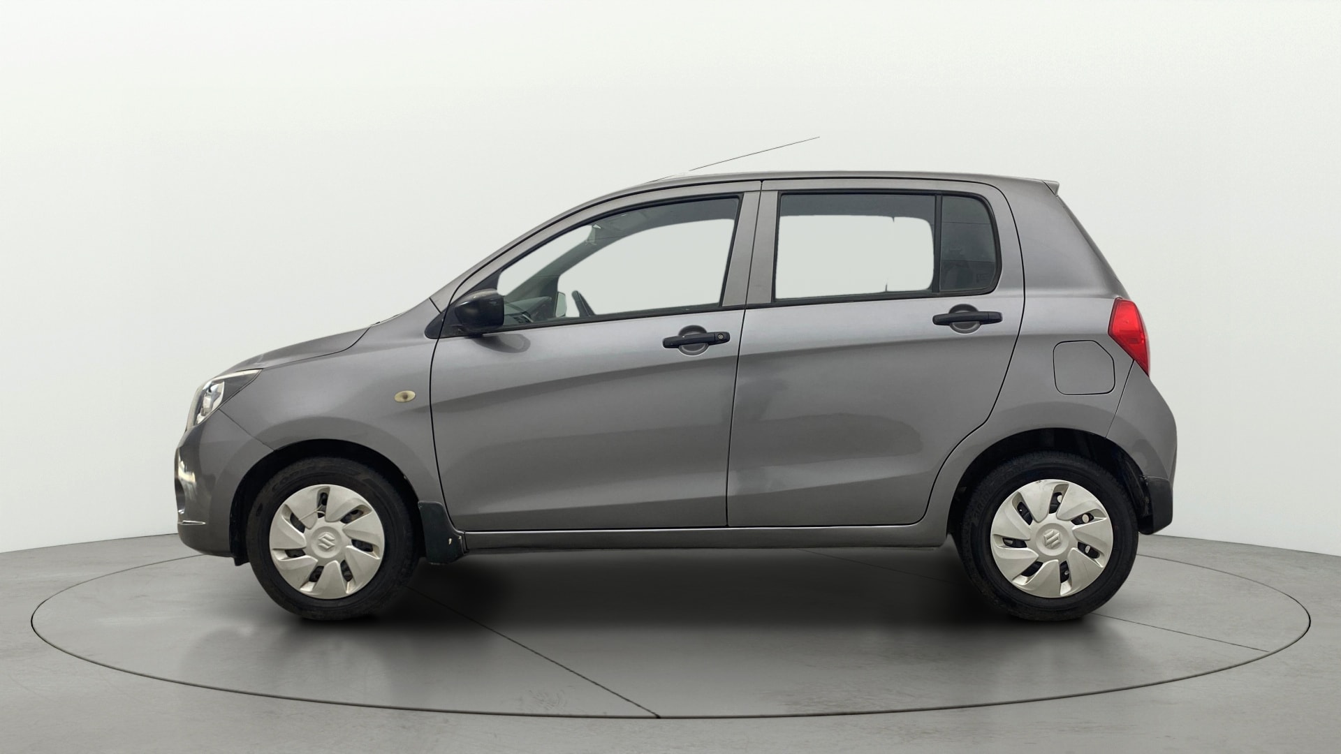 View 2015 Maruti Suzuki 1000 Base Variant Image 5 Used 2015 Maruti Suzuki 1000 Base Variant Image 5