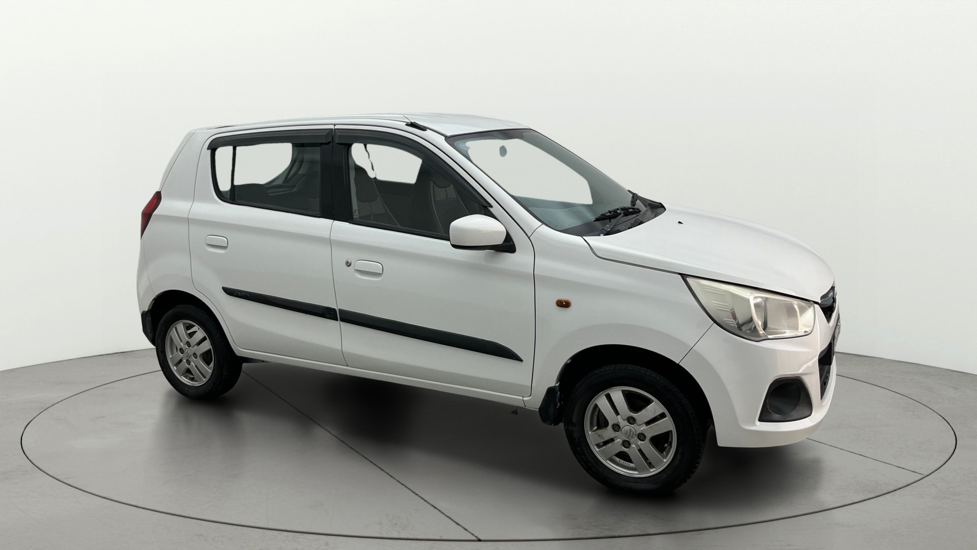 Used 2016 Maruti Suzuki Alto K10 Used 2016 Maruti Suzuki Alto K10
