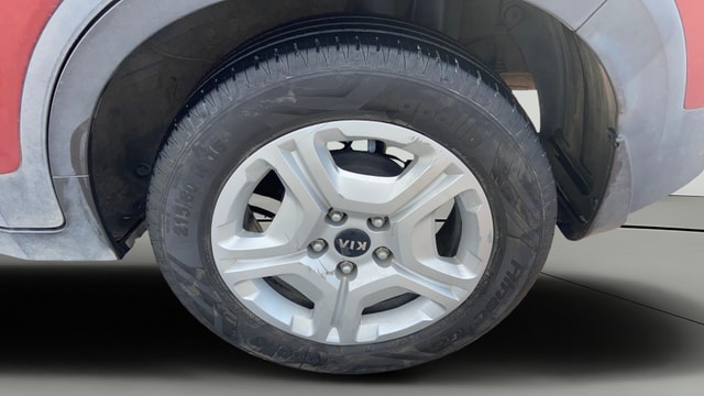 View Kia Sonet Image 12 Used Kia Sonet Image 12