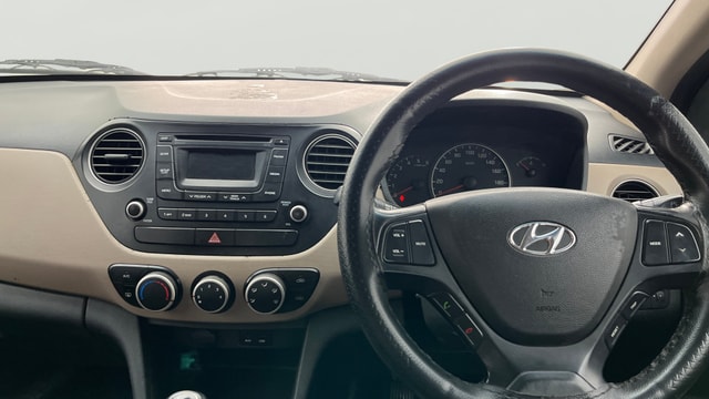 View Hyundai Grand i10 Image 32 Used Hyundai Grand i10 Image 32