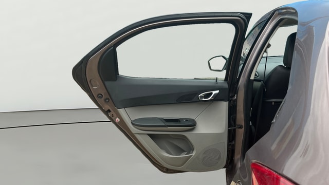 View Tata Tiago Image 15 Used Tata Tiago Image 15