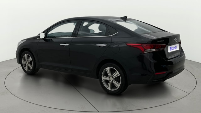 View Hyundai Verna Image 2 Used Hyundai Verna Image 2