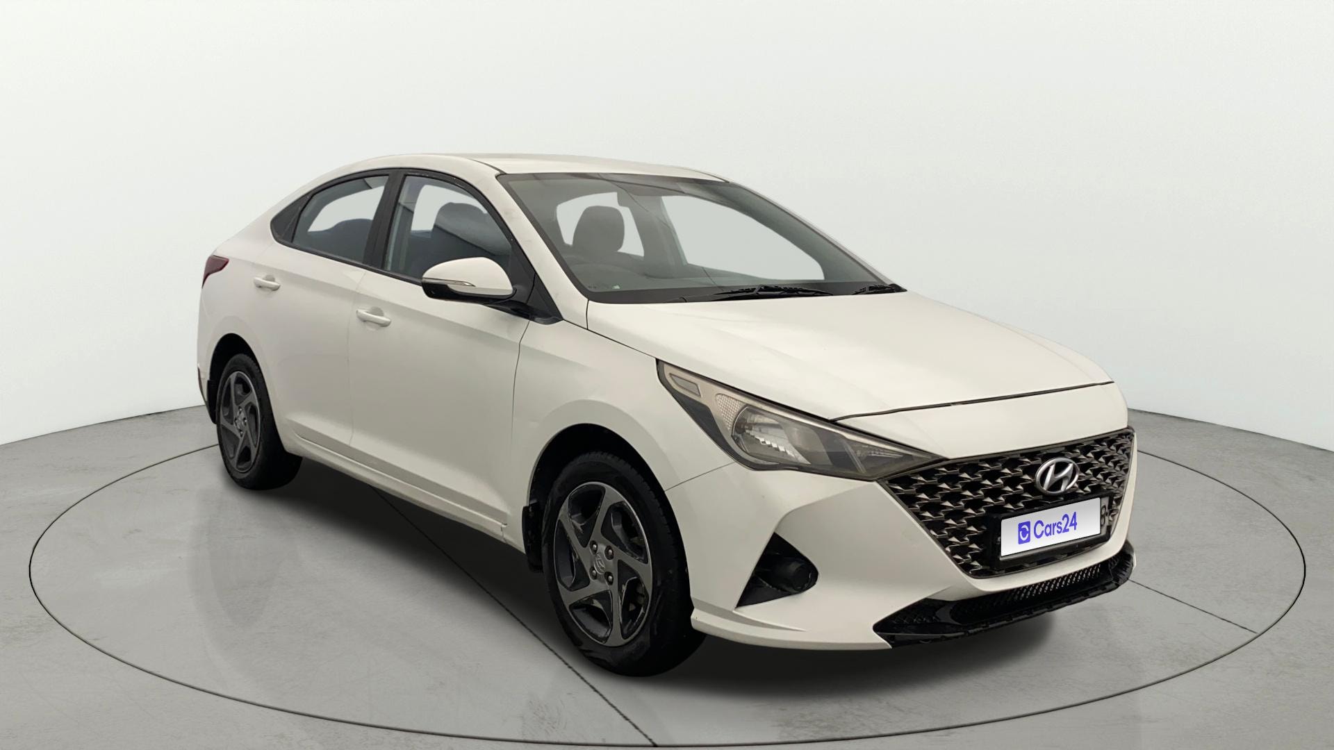 Used 2022 Hyundai Verna Used 2022 Hyundai Verna