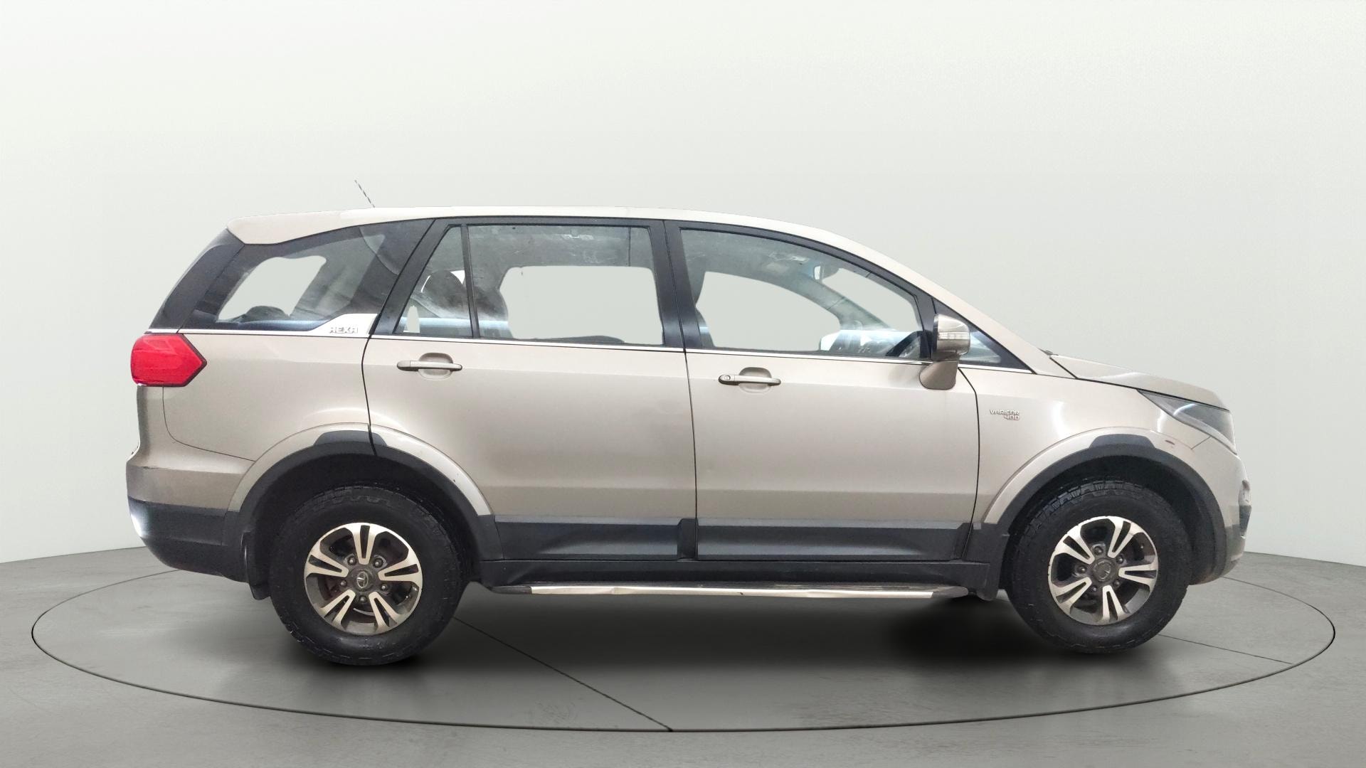 View 2017 Tata Hexa XM 4X2 Image 8 Used 2017 Tata Hexa XM 4X2 Image 8