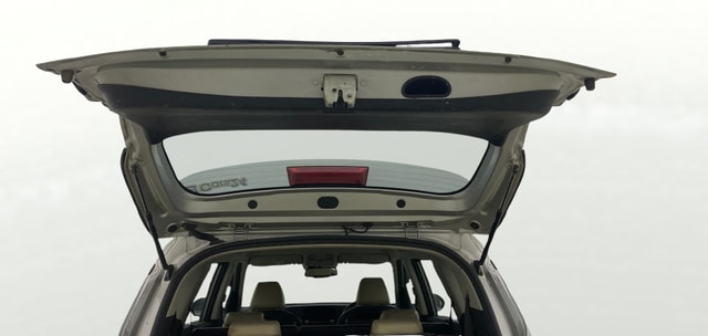 View Kia Carens Image 18 Used Kia Carens Image 18
