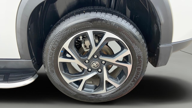 View Toyota Urban Cruiser Hyryder Image 12 Used Toyota Urban Cruiser Hyryder Image 12